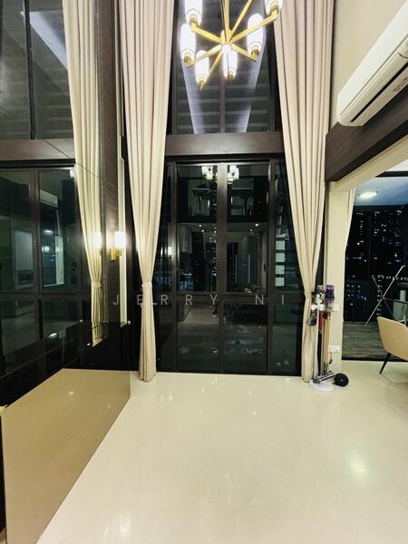 For Sale - The Crest