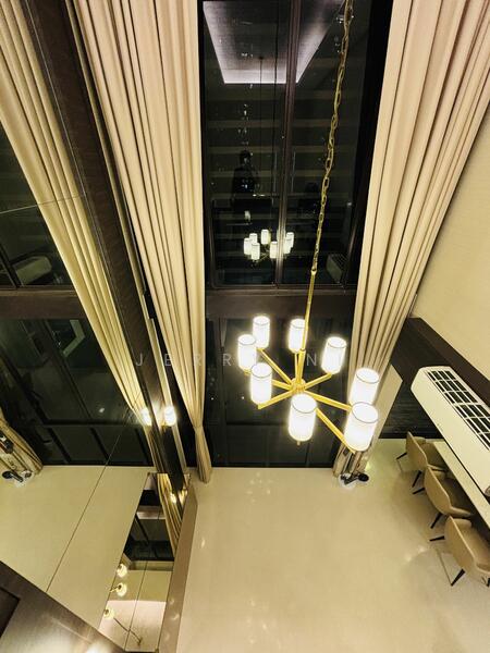 For Sale - The Crest