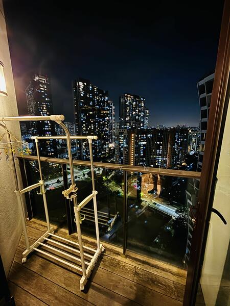 For Sale - The Crest