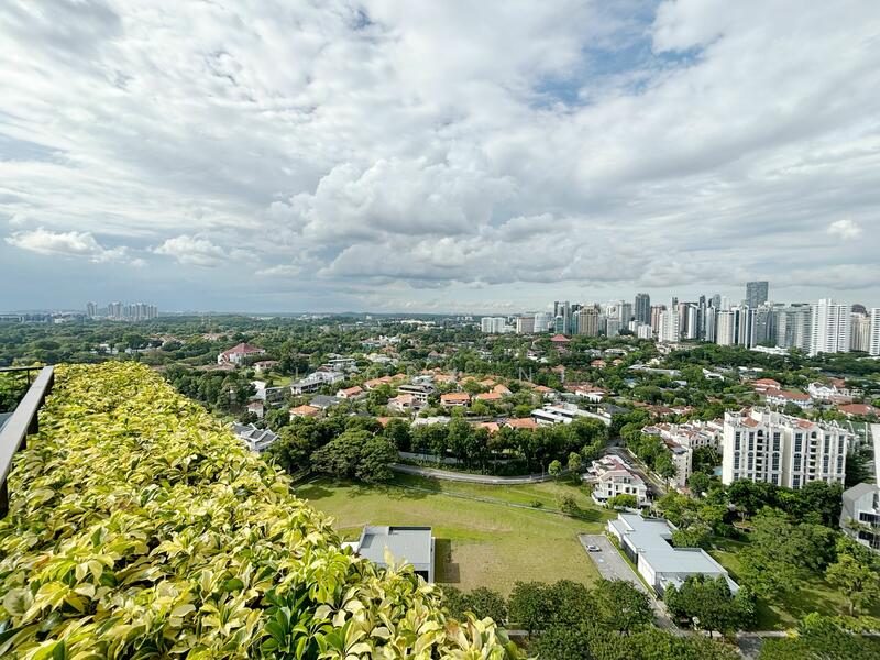 For Sale - The Crest