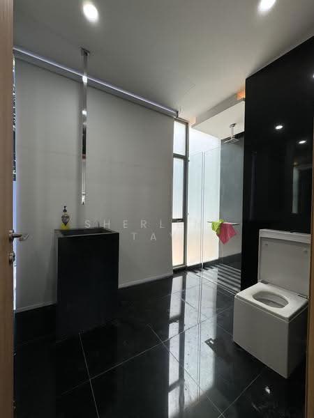 Branksome road, East Coast / Marine Parade, 5 Bedrooms, 7,500 sqft, Detached House For Rent, by Sherlene Tay, 25024099 - PropertyGuru.com.sg