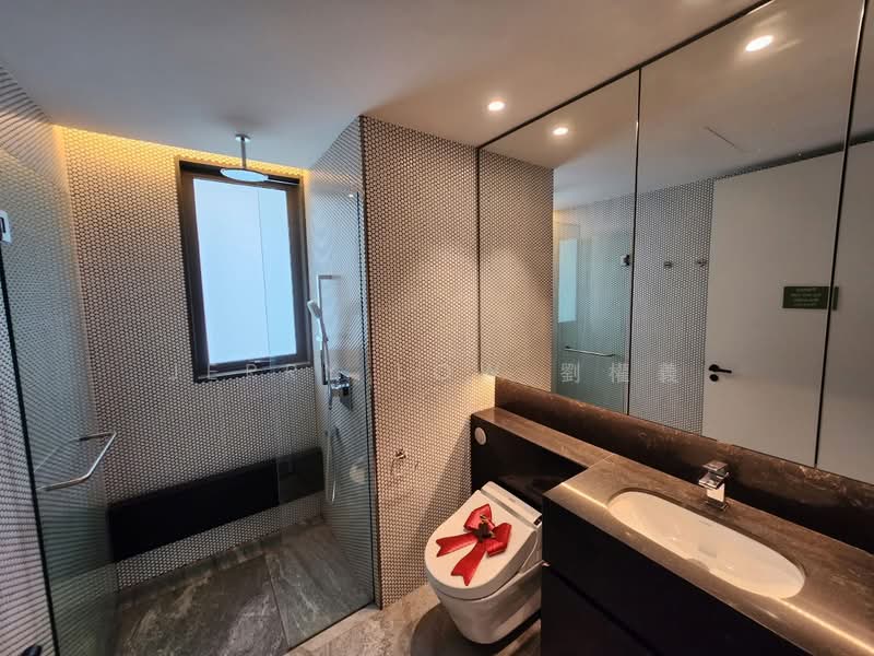 10 Evelyn Apartment For Sale at S$ 1,290,000 | PropertyGuru Singapore