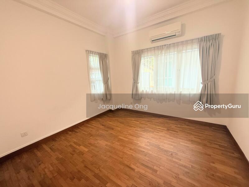 For Rent - Semi-Detached at Greenleaf Road