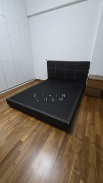 Carissa Park Condo, 4 Flora Drive, 2 Bedrooms, 1,001 sqft, Condominium For Rent, by Kevin Chew, 25026839 - Master Bedroom - PropertyGuru.com.sg