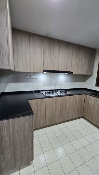 Carissa Park Condo, 4 Flora Drive, 2 Bedrooms, 1,001 sqft, Condominium For Rent, by Kevin Chew, 25026839 - PropertyGuru.com.sg