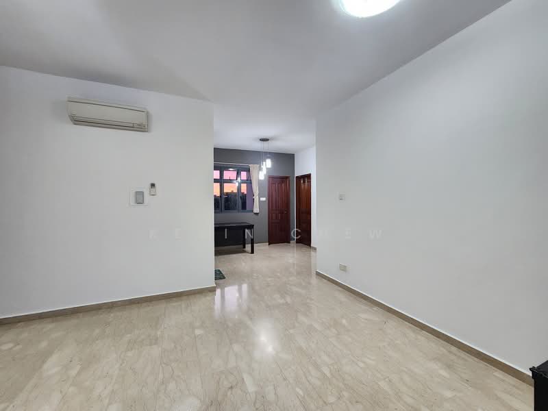 Carissa Park Condo, 4 Flora Drive, 2 Bedrooms, 1,001 sqft, Condominium For Rent, by Kevin Chew, 25026839 - PropertyGuru.com.sg