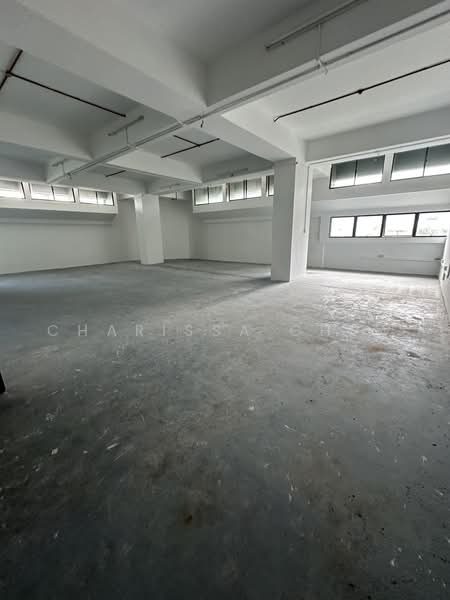 Ruby Land Complex, 52 Genting Lane, Macpherson / Potong Pasir, 1,700 sqft, Light Industrial (B1) For Rent, by Charissa Chew, 25026966 - CommercialGuru.com.sg
