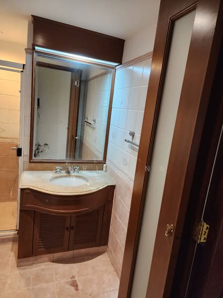 Regent Park, 26 Jalan Lempeng, 2 Bedrooms, 980 sqft, Condominium For Rent, by Lee Christina, 25027260 - PropertyGuru.com.sg