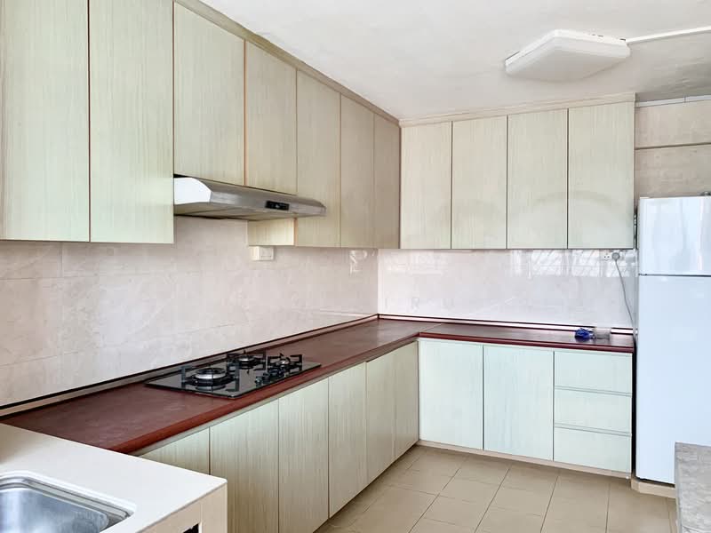 For Rent - 212 Serangoon Avenue 4