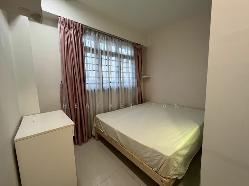 698C Jurong West Central 3, 698C Jurong West Central 3, 2 Bedrooms, 730 sqft, HDB Flat For Rent, by Heather Tan, 25029008 - PropertyGuru.com.sg