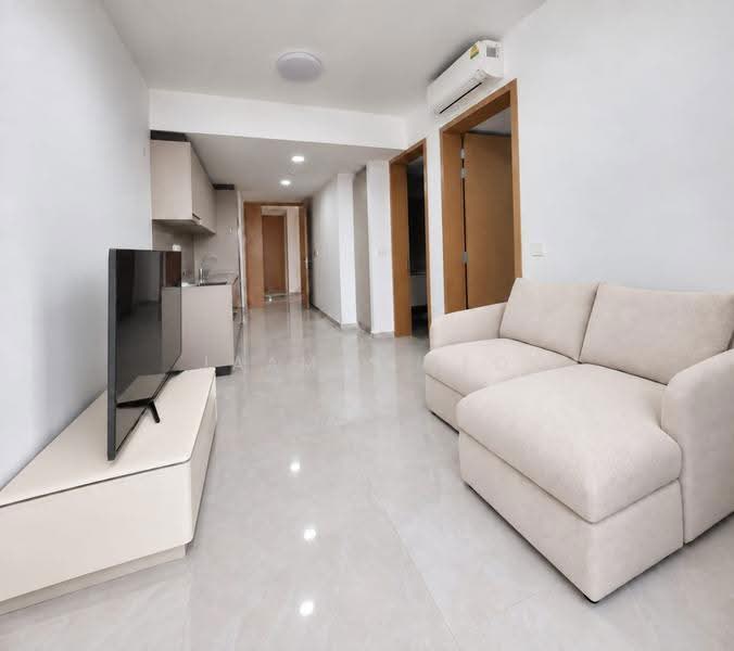 Penrose, 20 Sims Drive, Eunos / Geylang / Paya Lebar, 1 Bedroom, 474 sqft, Condominium For Sale, by Jaames Yeo, 25029283 - Living Room - PropertyGuru.com.sg