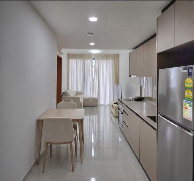 Penrose, 20 Sims Drive, Eunos / Geylang / Paya Lebar, 1 Bedroom, 474 sqft, Condominium For Sale, by Jaames Yeo, 25029283 - Living Room - PropertyGuru.com.sg
