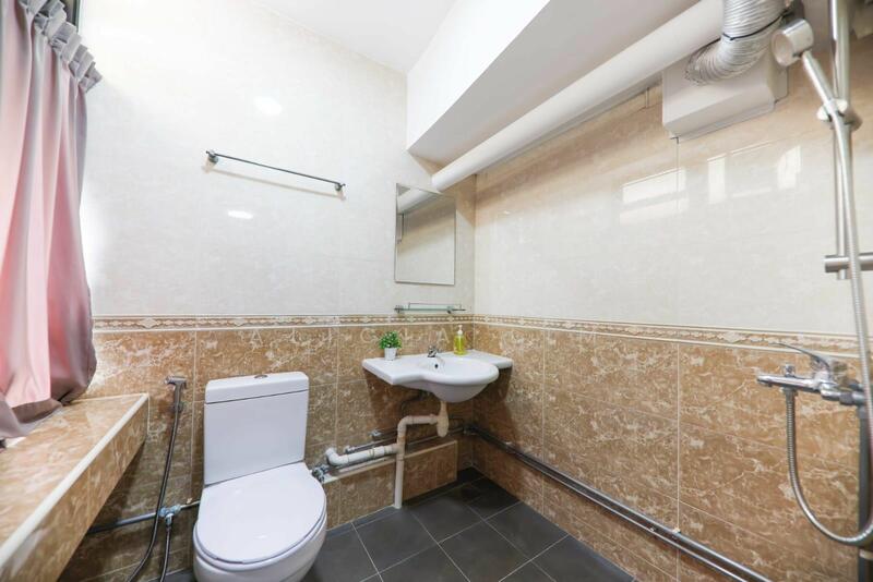 People's Park Complex, 1 Park Road, Room Rental, 150 sqft, Apartment For Rent, by Alicia Lim, 25029347 - PropertyGuru.com.sg