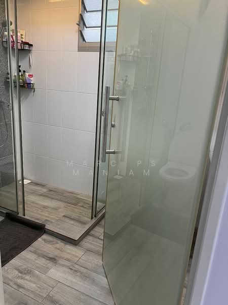 For Sale - 691B Woodlands Drive 73