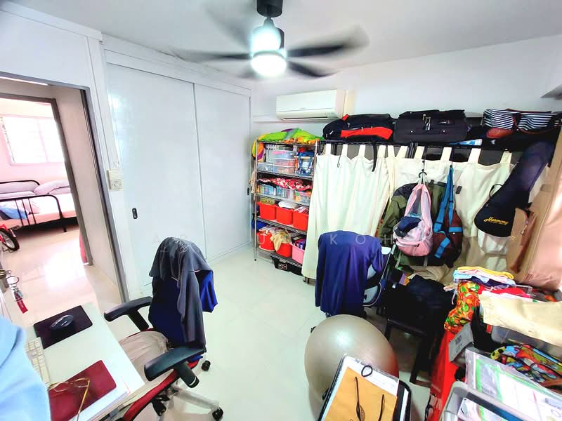 754 Yishun Street 72, 754 Yishun Street 72, 3 Bedrooms, 904 sqft, HDB Flat For Rent, by Arthur Koh, 25029837 - PropertyGuru.com.sg