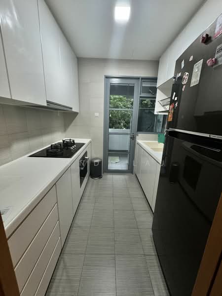 Viz at Holland, 221 Queensway, 3 Bedrooms, 1,109 sqft, Condominium For Rent, by Sandy Lau, 25029853 - PropertyGuru.com.sg