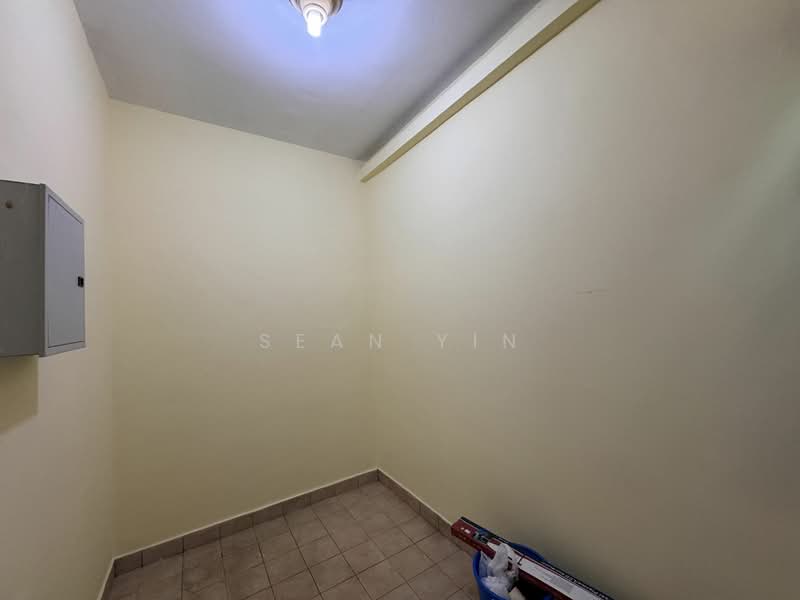 For Rent - Yew Mei Green