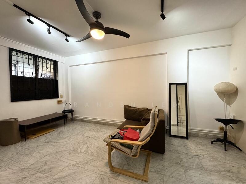 For Rent - 1 Beach Road