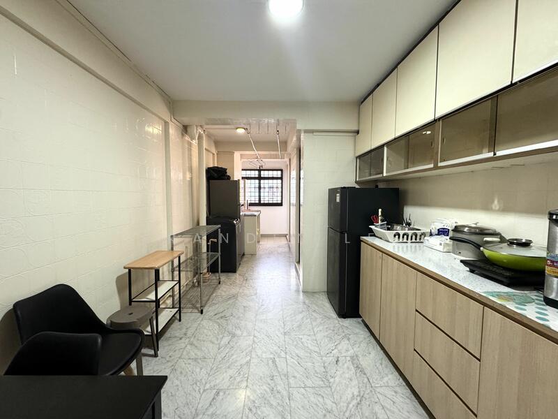 For Rent - 1 Beach Road