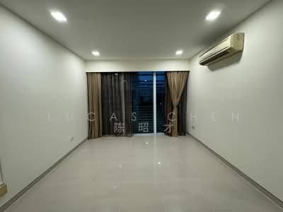 For Rent - D'Gallery