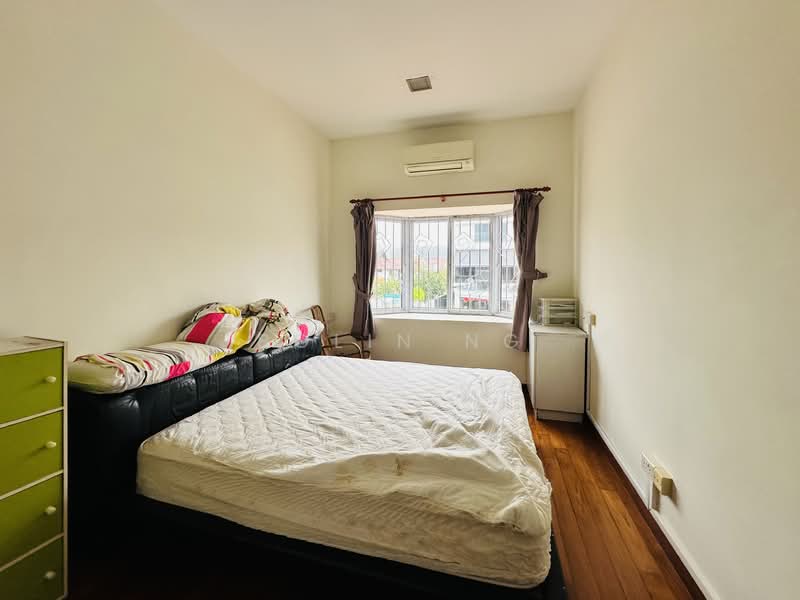 Sennett Estate, Belimbing Avenue, 4 Bedrooms, 2,850 sqft, Terraced House For Rent, by Bolin Ng, 25033522 - PropertyGuru.com.sg