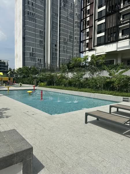Midwood, 8 Hillview Rise, 1 Bedroom, 484 sqft, Condominium For Rent, by Addine Cheong, 25034507 - PropertyGuru.com.sg