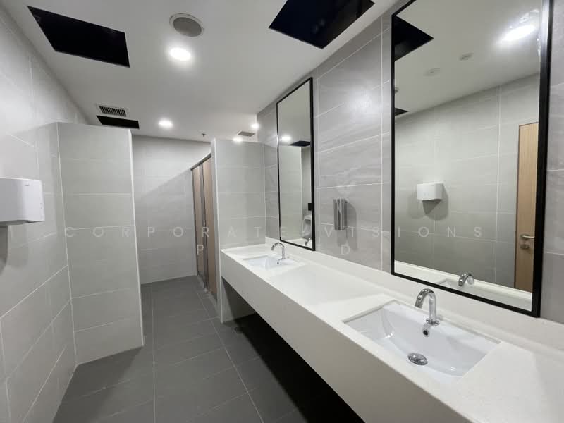 CENTRAL AIRCON PREMIUM BUSINESS 1 SPACE near MRT, Macpherson/ Serangoon N. Contact: +65-96881177, 3,400 sqft, Light Industrial (B1) For Rent, by ADRIAN, 25034698 - CommercialGuru.com.sg