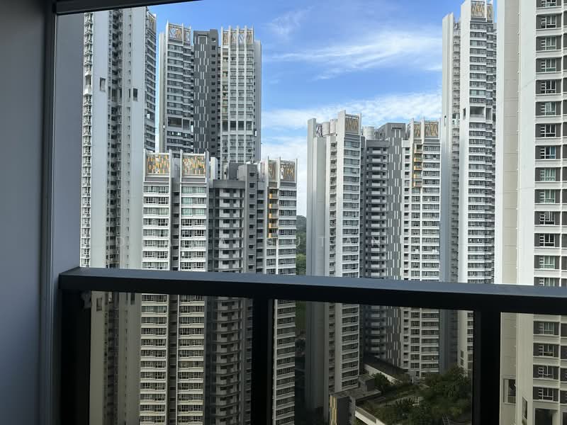 For Rent - Commonwealth Towers