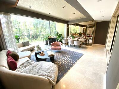 For Sale - Pinetree Hill