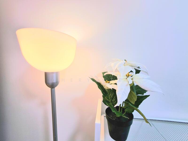 For Rent - Queensway Tower