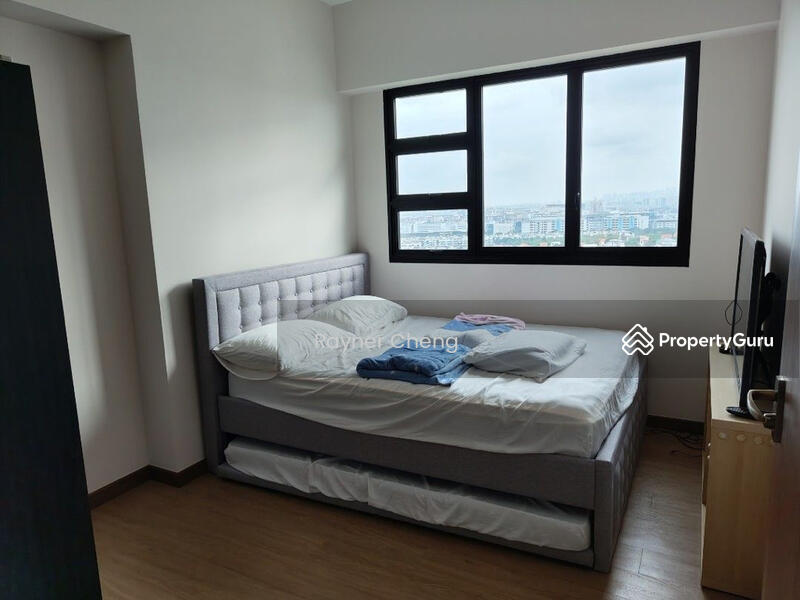 For Rent - 402A Fernvale Lane