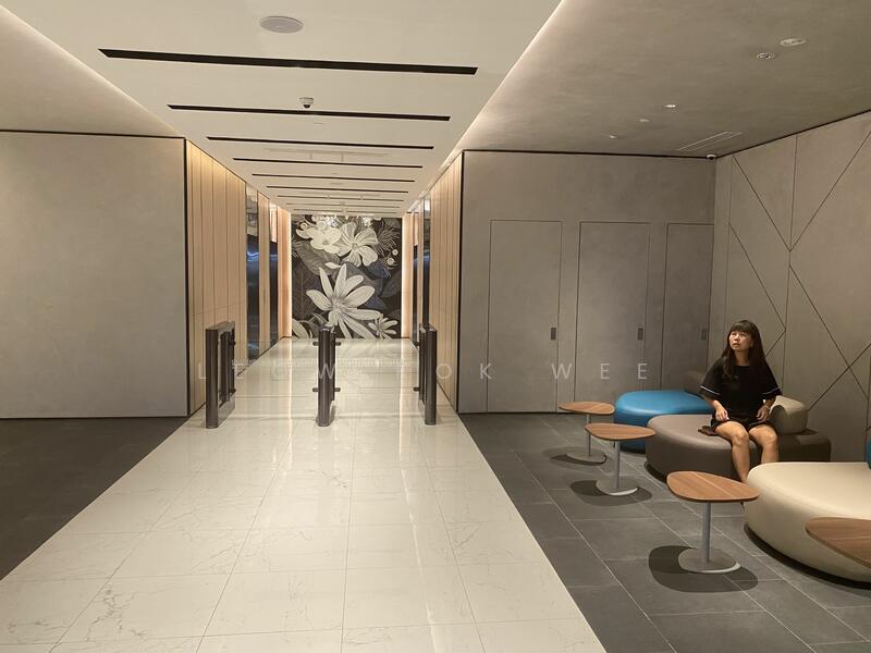Off cbd office opp mrt with restaurants /, , 12,700 sqft, Business / Science Park For Rent, by Leow Kok Wee, 25036764 - CommercialGuru.com.sg