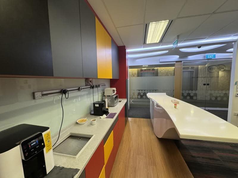 Food & beverage / retail showroom / Commercial school /foreign system, River Valley, Orchard / River Valley, 3,300 sqft, Business / Science Park For Rent, by Leow Kok Wee, 25036820 - Kitchen - CommercialGuru.com.sg