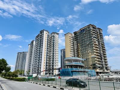 For Sale - Grand Dunman