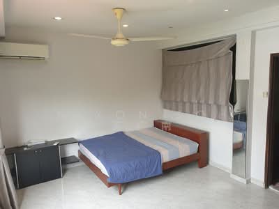 For Rent - Mugliston Garden