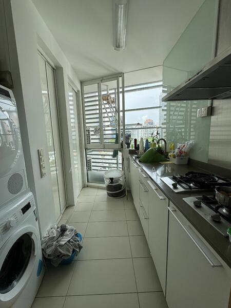 Cliveden at Grange, 100 Grange Road, 4 Bedrooms, 2,874 sqft, Condominium For Rent, by Caren Tan, 25038389 - PropertyGuru.com.sg