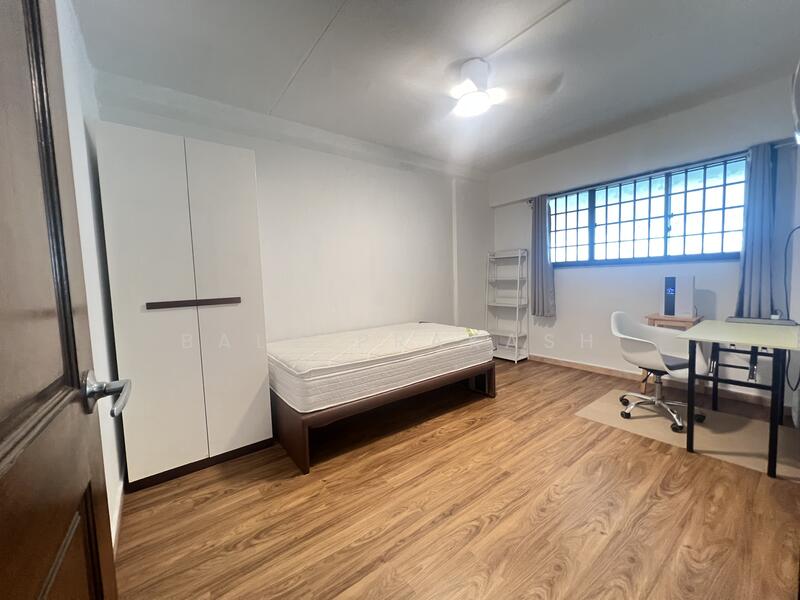 For Rent - 689 Hougang Street 61