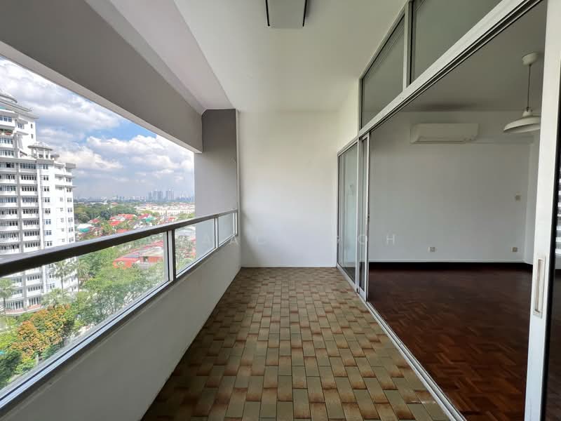 Ridgewood Condominium, 61 Mount Sinai Drive, 3 Bedrooms, 1,744 sqft, Condominium For Rent, by Graace Goh, 25040643 - PropertyGuru.com.sg