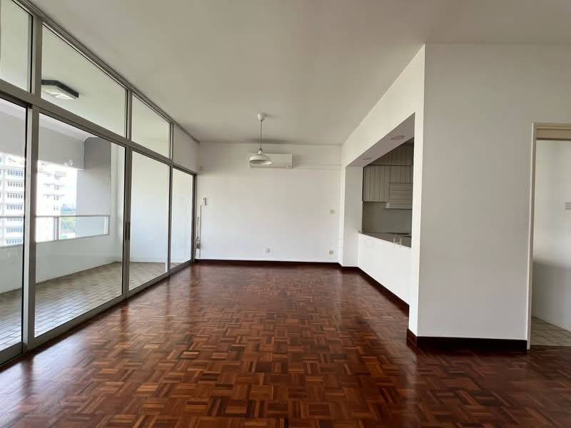Ridgewood Condominium, 61 Mount Sinai Drive, 3 Bedrooms, 1,744 sqft, Condominium For Rent, by Graace Goh, 25040643 - PropertyGuru.com.sg