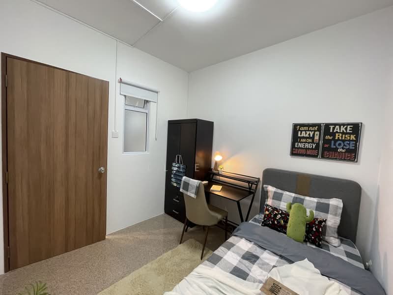 Queens, 16 Stirling Road, Room Rental, 150 sqft, Condominium For Rent, by Allie Ng, 25041292 - PropertyGuru.com.sg