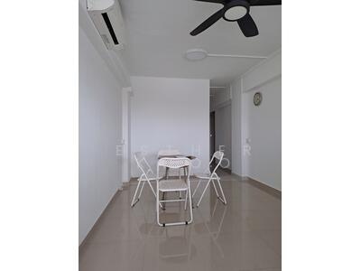 For Rent - 454 Tampines Street 42