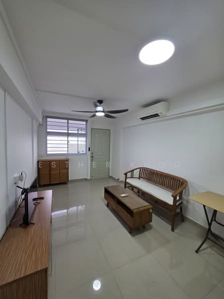 454 Tampines Street 42, 454 Tampines Street 42, 1 Bedroom, 350 sqft, HDB Flat For Rent, by Esther Khoo, 25041798 - PropertyGuru.com.sg
