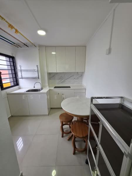 454 Tampines Street 42, 454 Tampines Street 42, 1 Bedroom, 350 sqft, HDB Flat For Rent, by Esther Khoo, 25041798 - PropertyGuru.com.sg