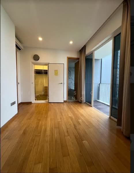 The Peak @ Cairnhill II, 61 Cairnhill Circle, 2 Bedrooms, 969 sqft, Condominium For Rent, by Yi Yun Shone Zhang, 25041973 - PropertyGuru.com.sg