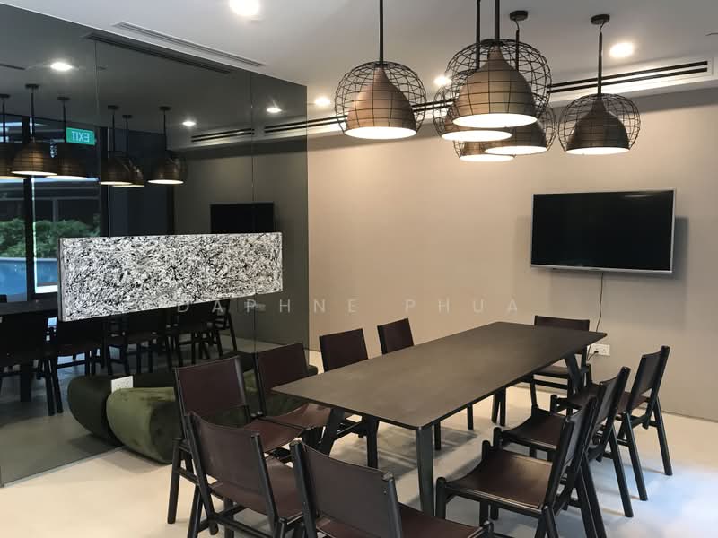 D'Nest, 143 Pasir Ris Grove, 1 Bedroom, 484 sqft, Condominium For Rent, by Daphne Phua, 25041981 - Host a dinner in this private dining room with gourmet kitchen!! - PropertyGuru.com.sg