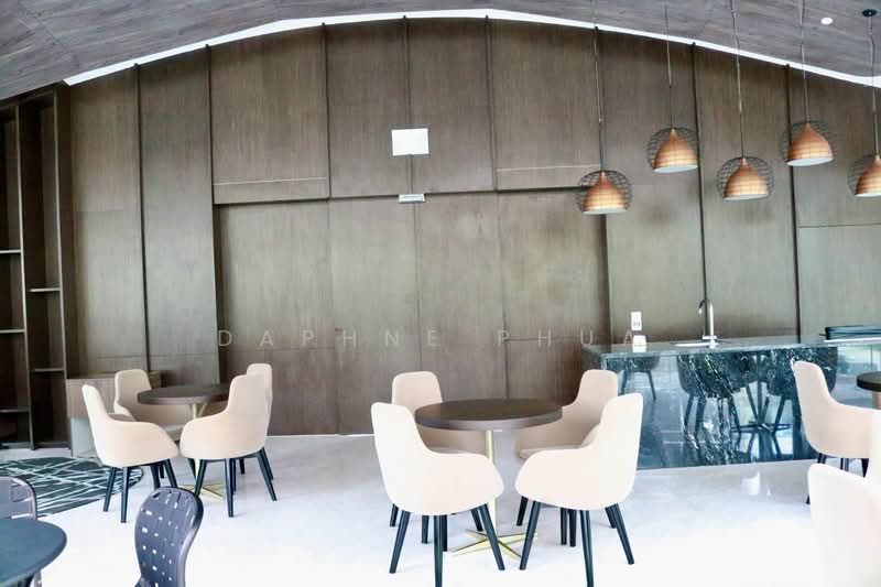 D'Nest, 143 Pasir Ris Grove, 1 Bedroom, 484 sqft, Condominium For Rent, by Daphne Phua, 25041981 - Contemporary function room for hosting your guests - PropertyGuru.com.sg