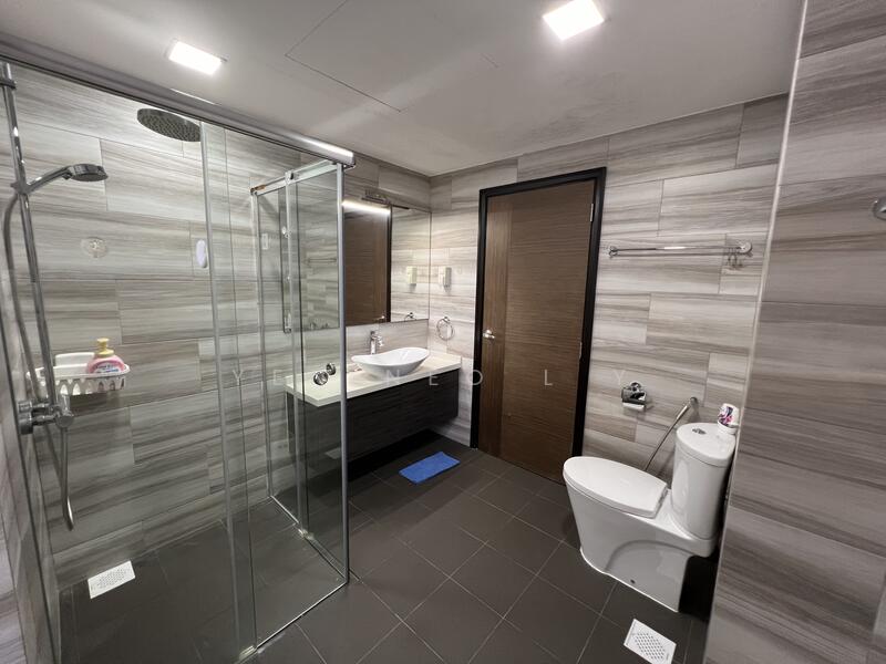 The Sterling, 1001 Bukit Timah Road, 2 Bedrooms, 1,033 sqft, Condominium For Rent, by Yen Neo L Y, 25042261 - PropertyGuru.com.sg