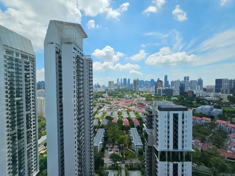 Regency Suites, 38 Kim Tian Road, 3 Bedrooms, 1,421 sqft, Apartment For Rent, by Zhi Wei Tan, 25042584 - PropertyGuru.com.sg