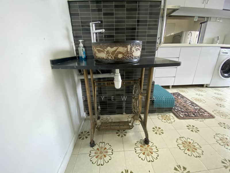 Novena Court, 16 Jalan Novena Barat, 1 Bedroom, 350 sqft, Apartment For Rent, by Ong Yew Lai, 25042849 - PropertyGuru.com.sg