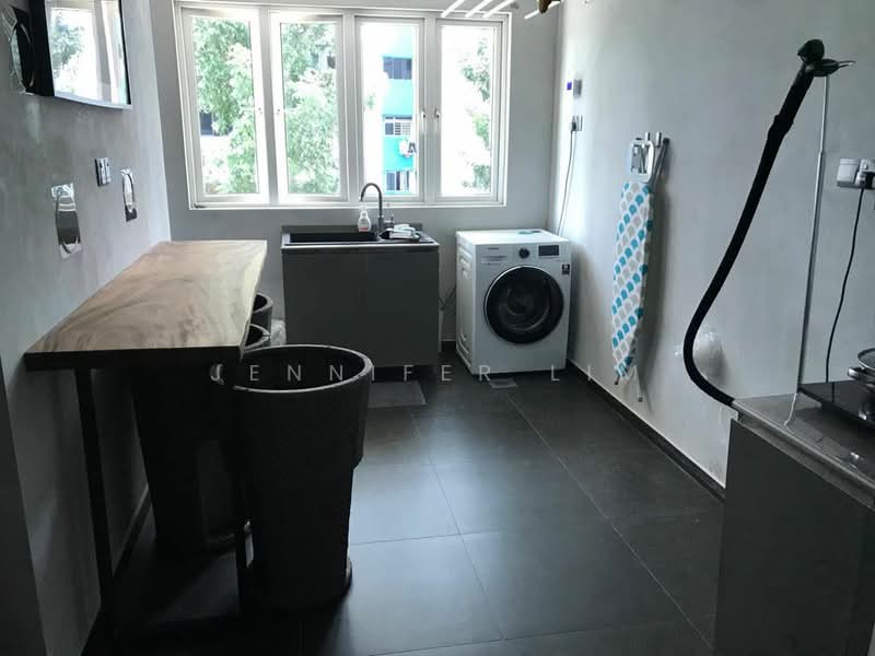 Crystal Dew, 10 Geylang East Avenue 1, Room Rental, 300 sqft, Condominium For Rent, by Jennifer Lim, 25043637 - PropertyGuru.com.sg